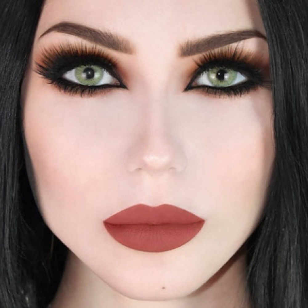 FREE in $100 BUNDLE 🖤⭐️KILLSTAR HAVEN Liquid Lipstick NIB (Bundle more 2 save)